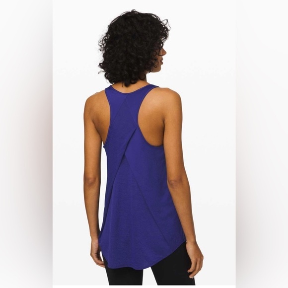 Lululemon Larkspur Pleated Essential Tank - Picture 2 of 4